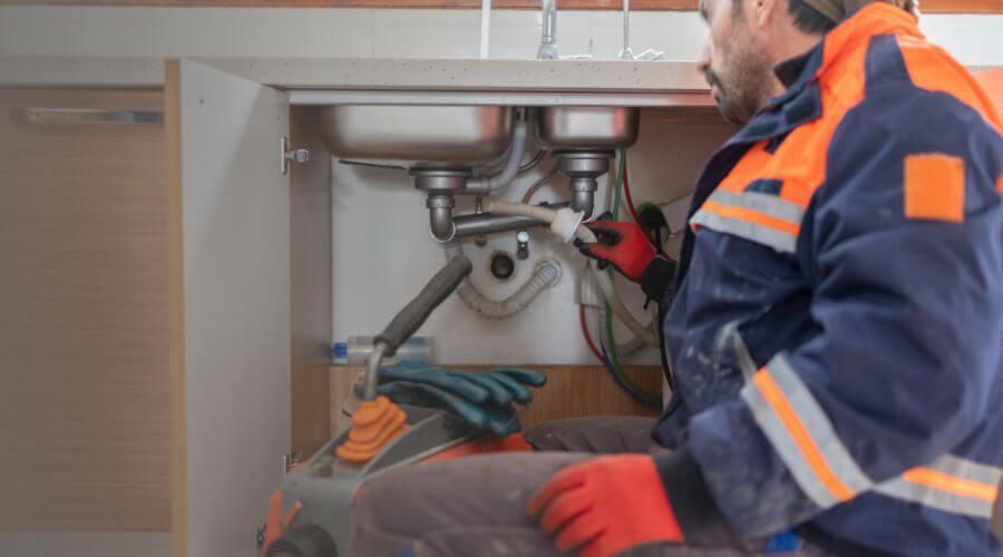 Kitchen Plumbing in Bucks, AL